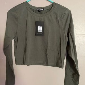 Fashion Nova crop long sleeve top